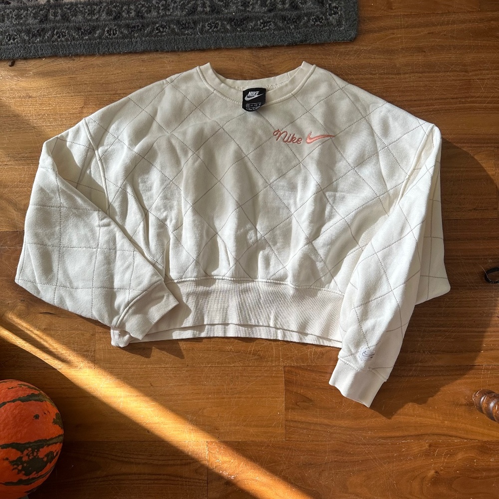 Nike sweatshirt